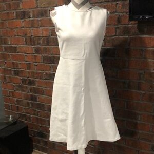 Talbots A-line White Sleeveless Dress. Size Medium Petite.